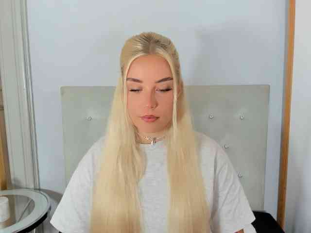 KristyQueen webcam