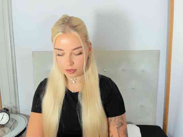 KristyQueen webcam