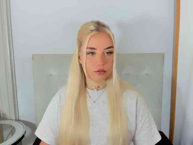KristyQueen webcam