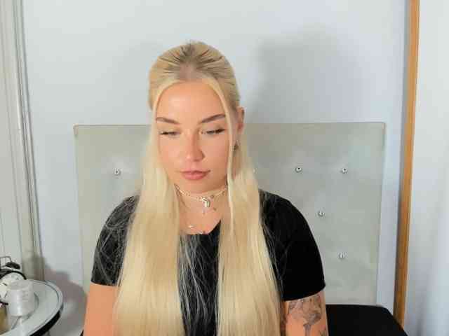 KristyQueen webcam