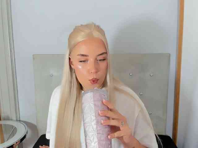 KristyQueen webcam