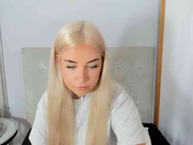 KristyQueen webcam