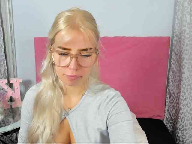 KristyQueen webcam