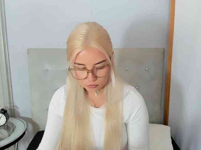 KristyQueen webcam