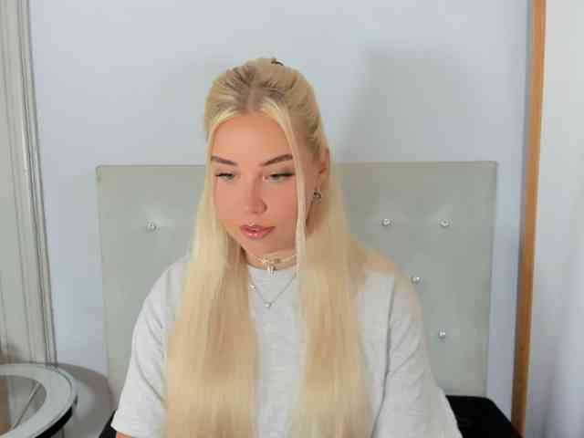 KristyQueen webcam