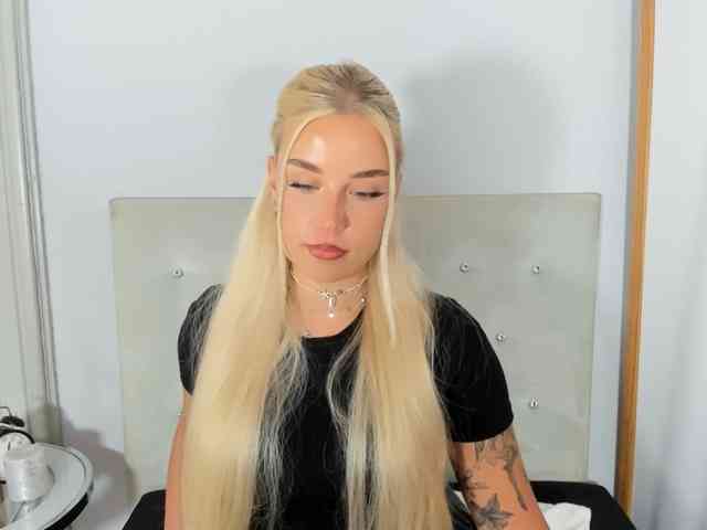 KristyQueen webcam