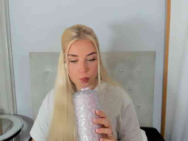 KristyQueen webcam