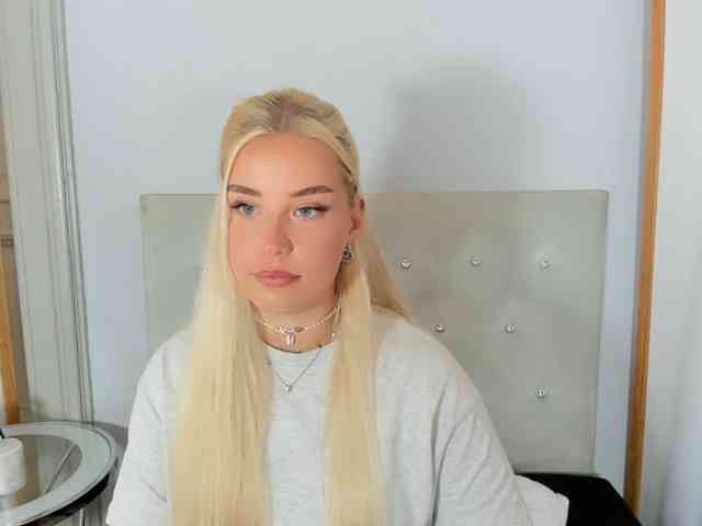 KristyQueen webcam