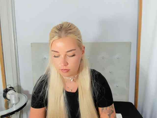 KristyQueen webcam
