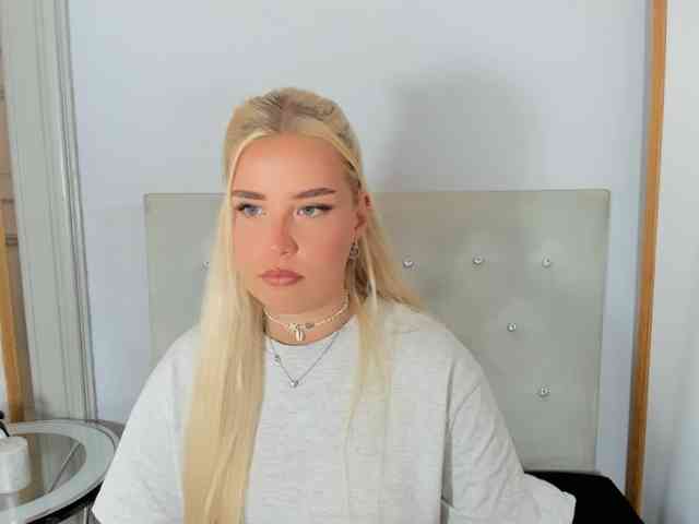 KristyQueen webcam