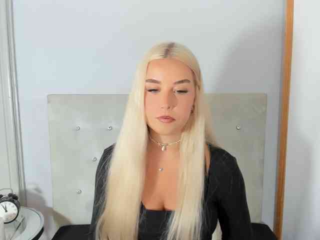 KristyQueen webcam