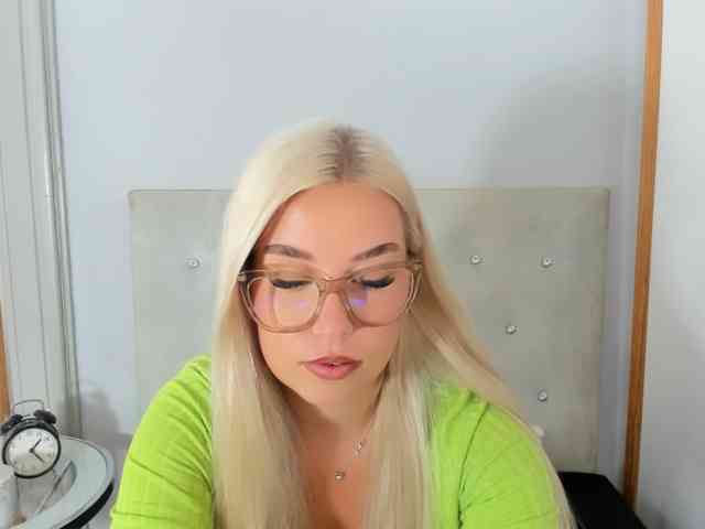 KristyQueen webcam