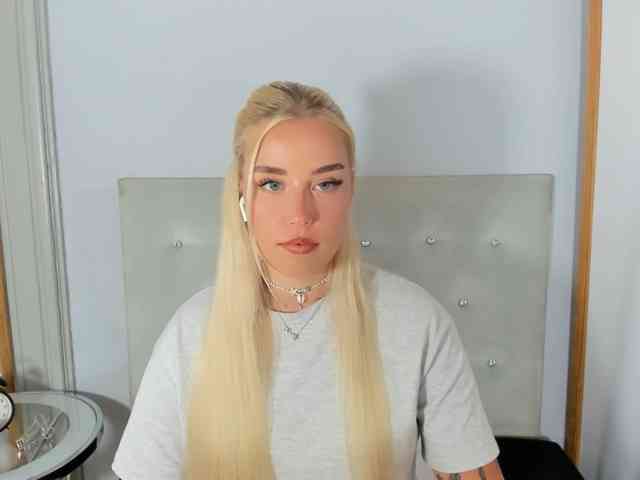 KristyQueen webcam