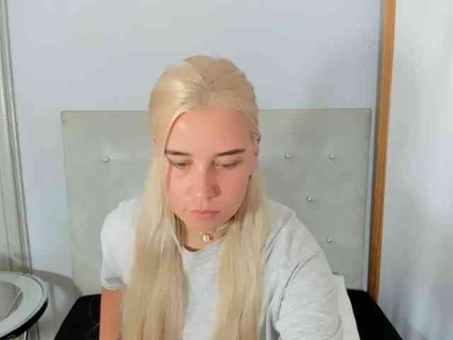 KristyQueen webcam