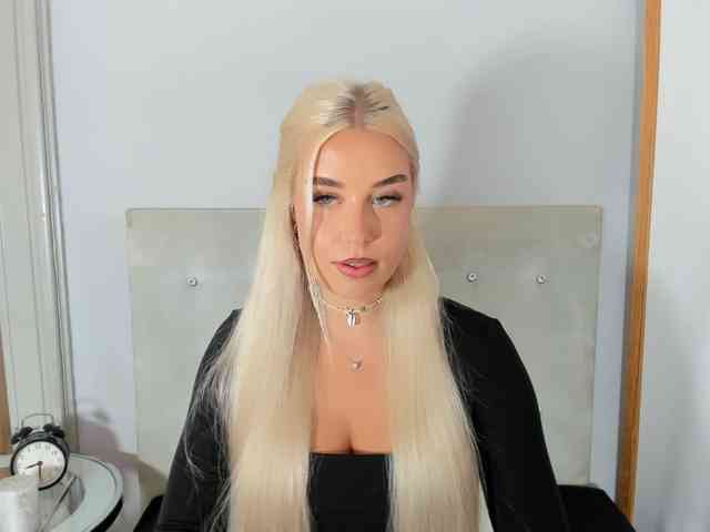 KristyQueen webcam