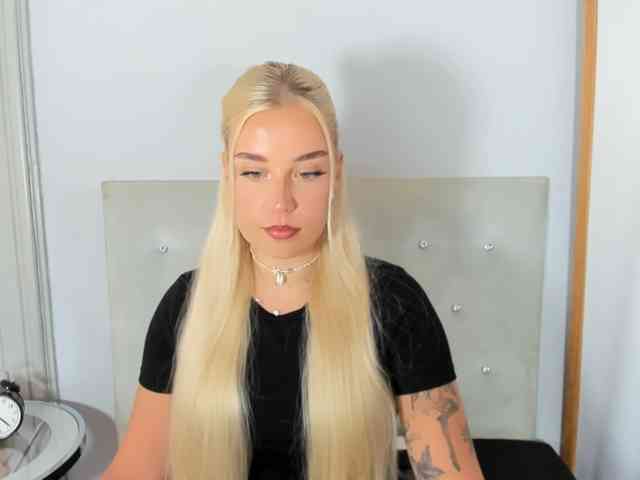 KristyQueen webcam