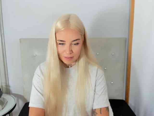 KristyQueen webcam