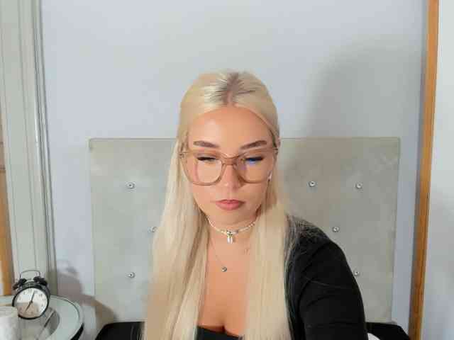 KristyQueen webcam
