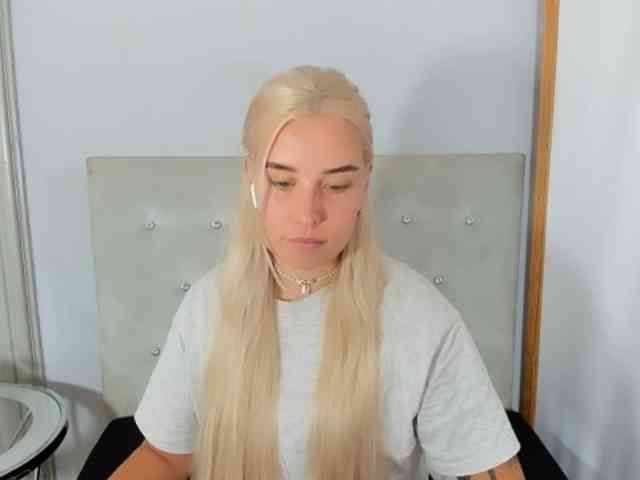 KristyQueen webcam