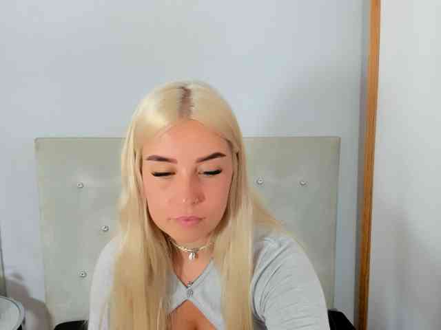 KristyQueen webcam
