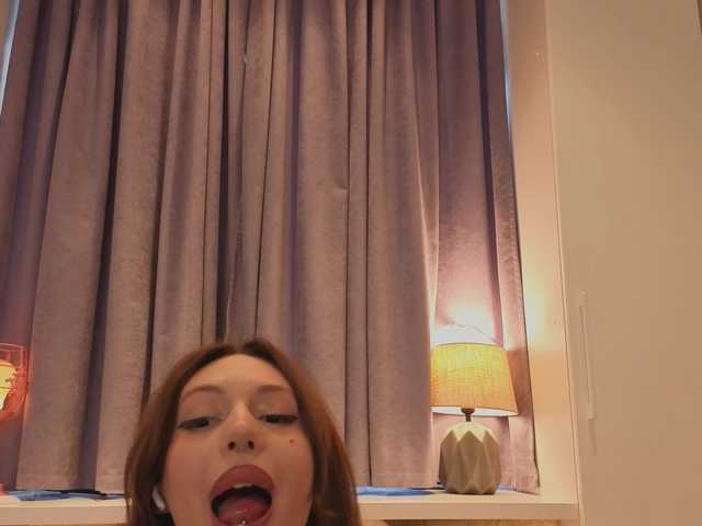 elfinvibes's BongaCams show and profile