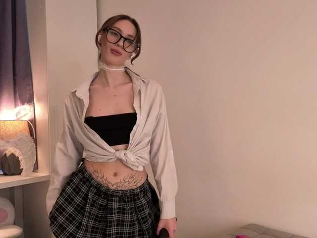 elfinvibes's BongaCams show and profile