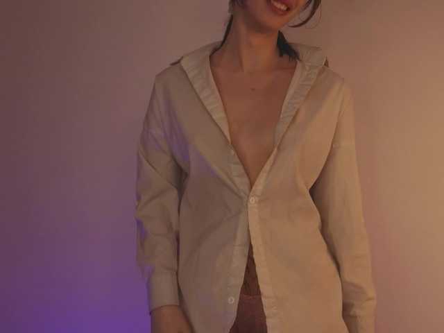 elfinvibes's BongaCams show and profile