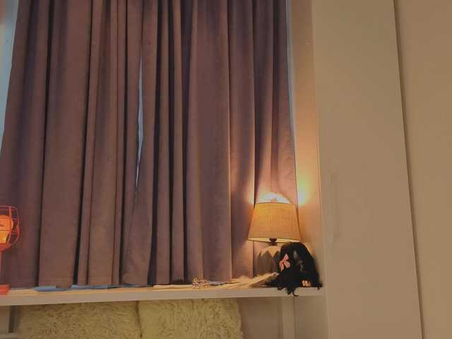 elfinvibes from BongaCams is Freechat