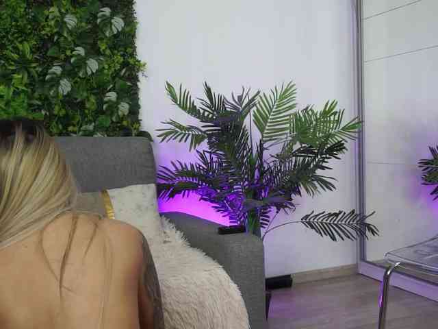 AmiraRoshen AmiraRoshen