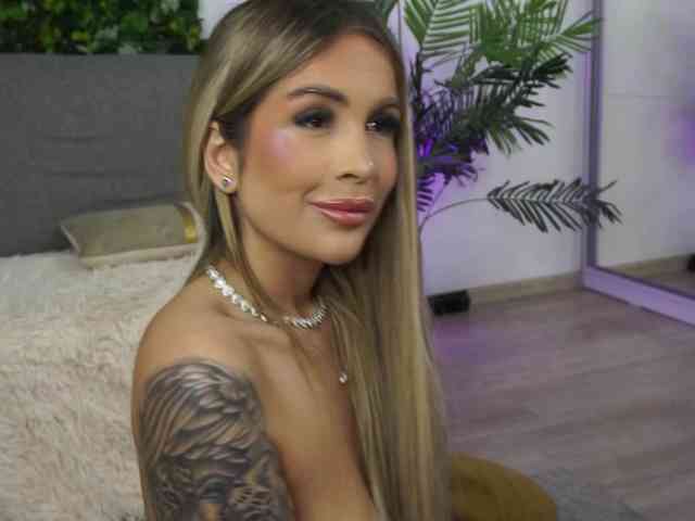 AmiraRoshen AmiraRoshen