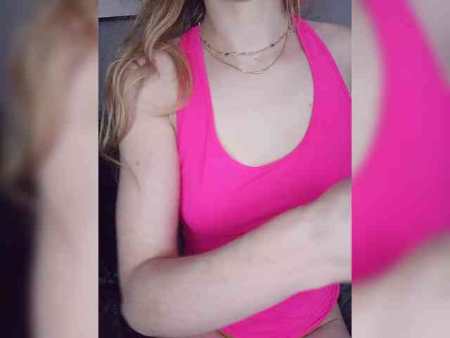 SexyBlondMia SexyBlondMia