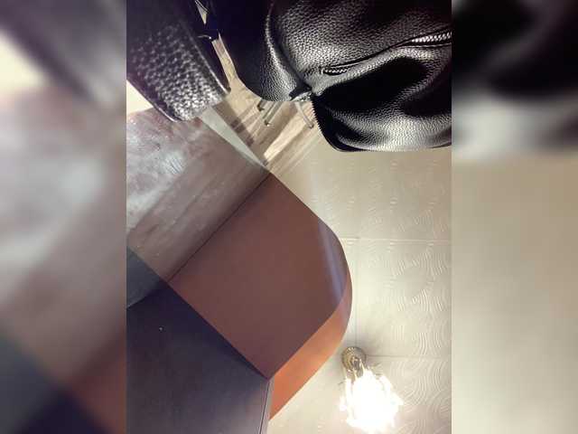 Fox-baby's BongaCams show and profile