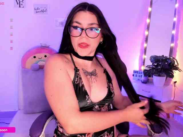 LiaTomson