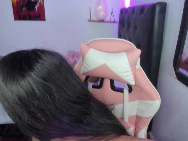 room-kitty's BongaCams show and profile