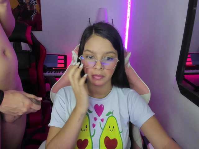 room-kitty Live Cam on BongaCams