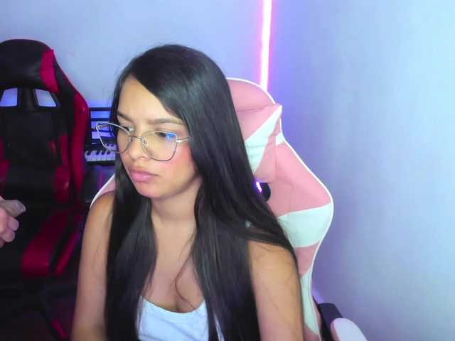 room-kitty's BongaCams show and profile