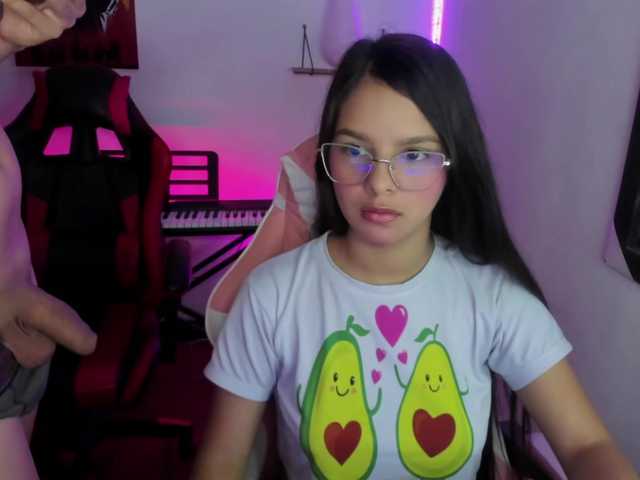 room-kitty's BongaCams show and profile