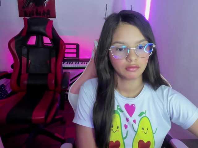 room-kitty's BongaCams show and profile