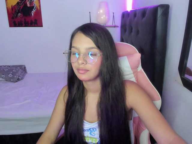 room-kitty's BongaCams show and profile