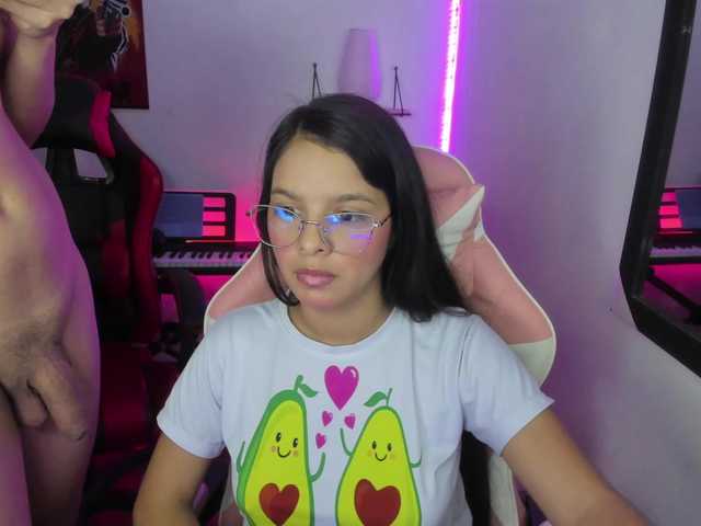 room-kitty's BongaCams show and profile