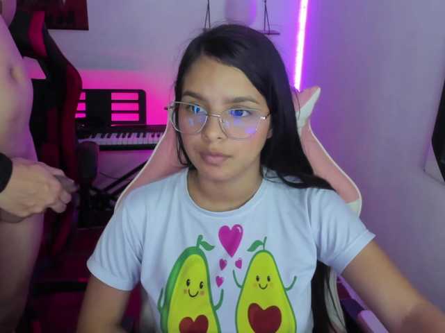 room-kitty's BongaCams show and profile