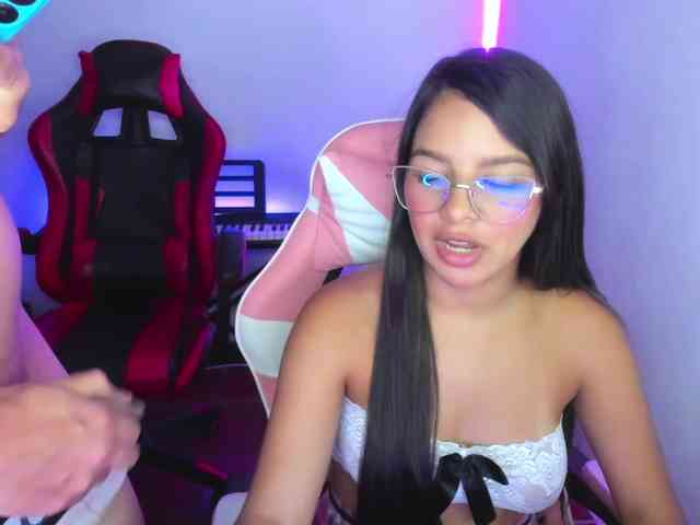 room-kitty room-kitty