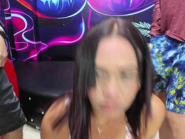 room-kitty room-kitty