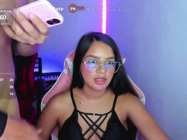 room-kitty room-kitty