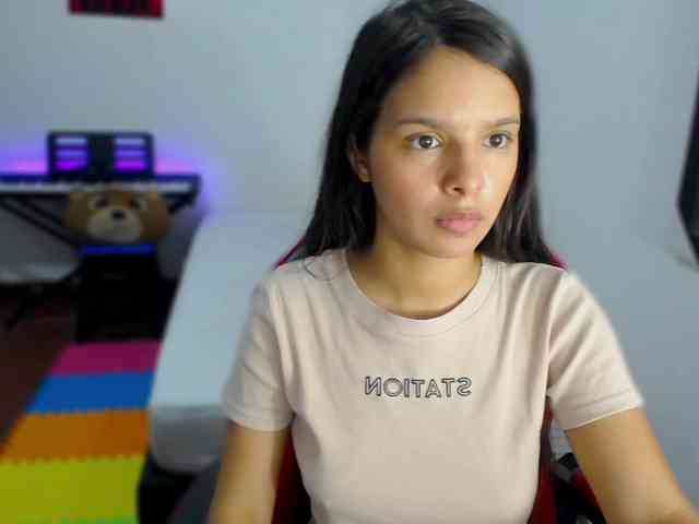 room-kitty webcam