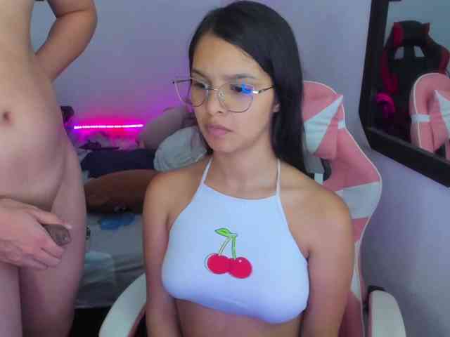 room-kitty room-kitty