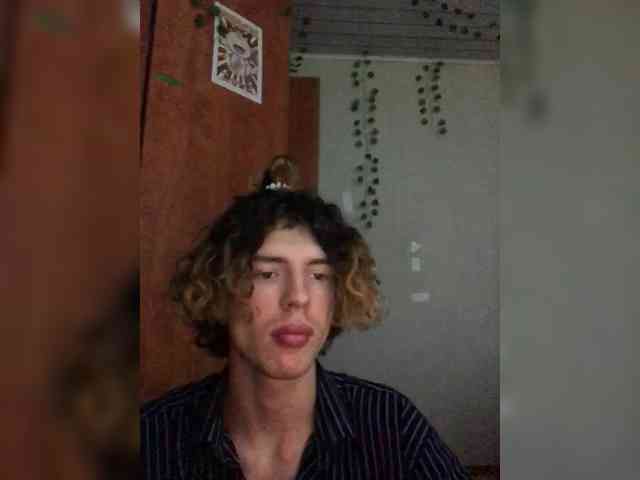 Felixhill Live Webcam on BongaCams