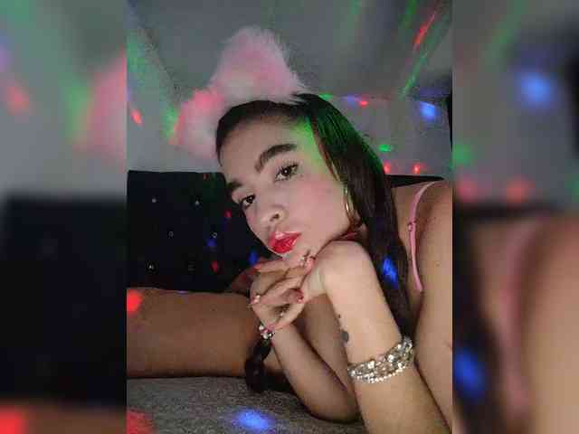 Lola7777 webcam