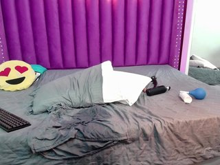 petitelittleebony Porn Show