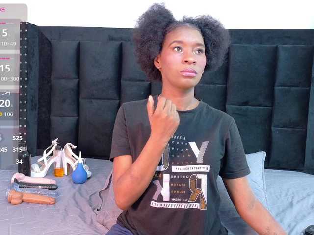 Preview of petitelittleebony